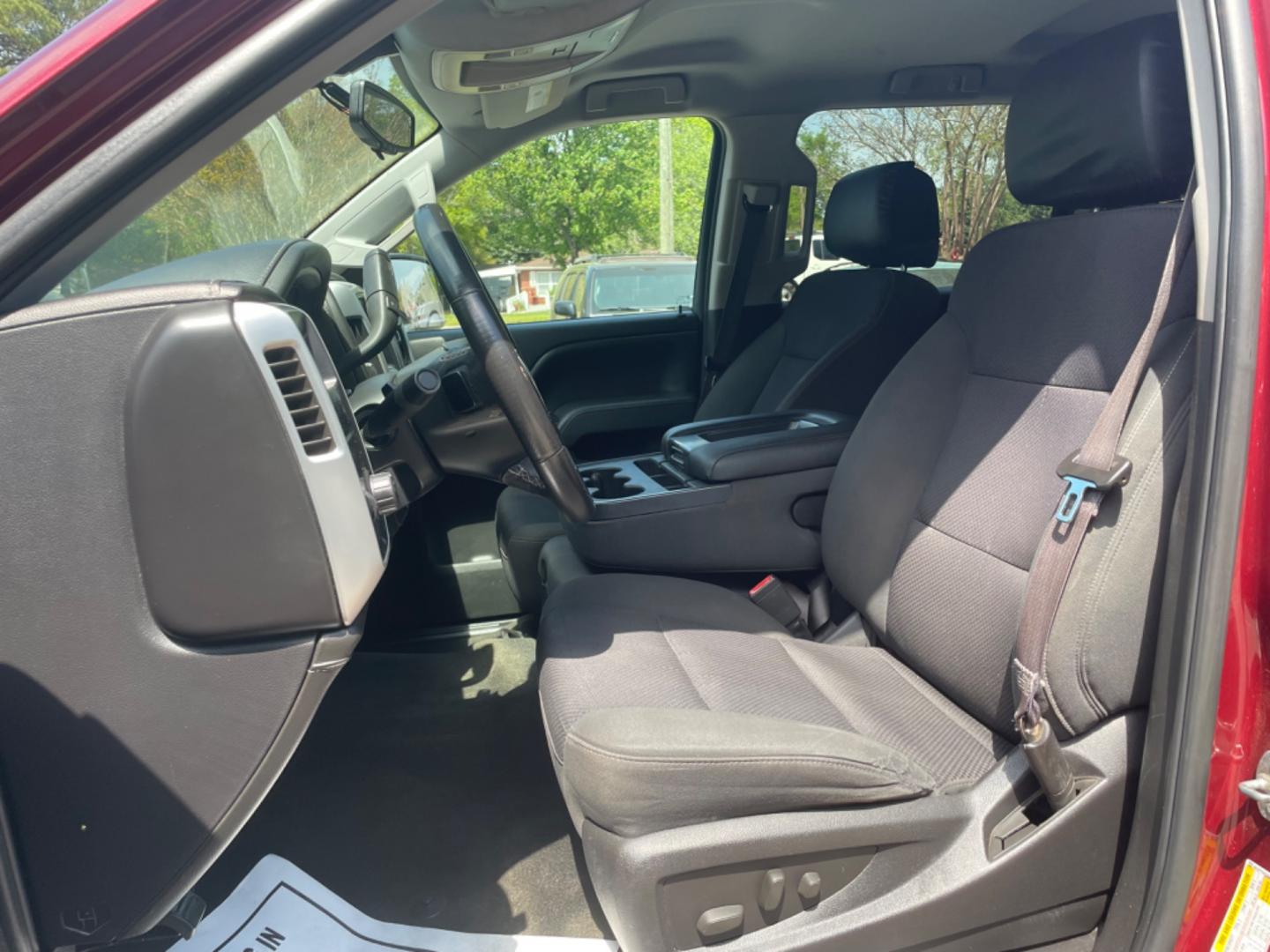 2014 RED GMC SIERRA 1500 SLE (3GTP1UEC5EG) with an 5.3L engine, Automatic transmission, located at 5103 Dorchester Rd., Charleston, SC, 29418-5607, (843) 767-1122, 36.245171, -115.228050 - Photo#20